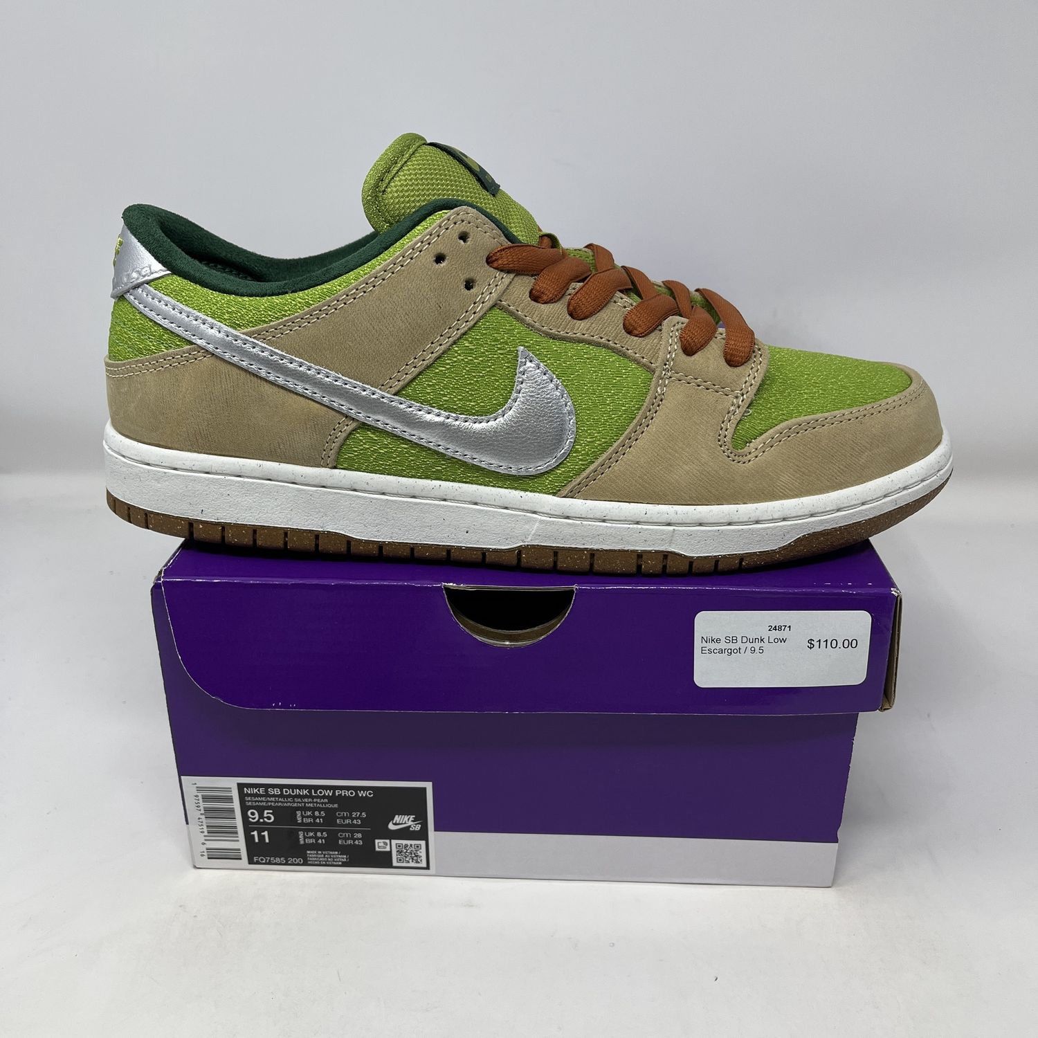 Nike SB Dunk Low Escargot