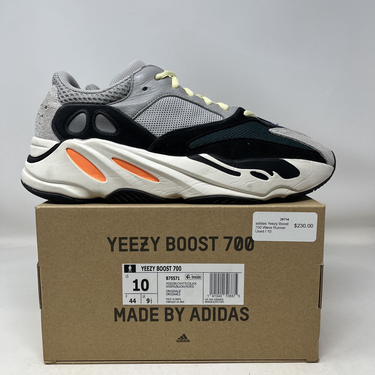 adidas Yeezy Boost 700 Wave Runner Used