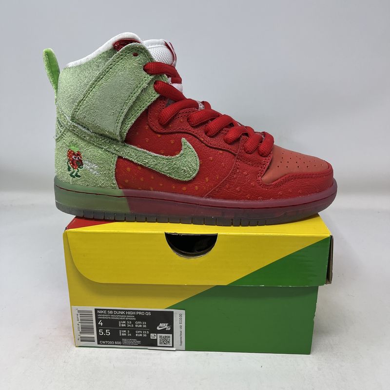 sb dunk high strawberry cough