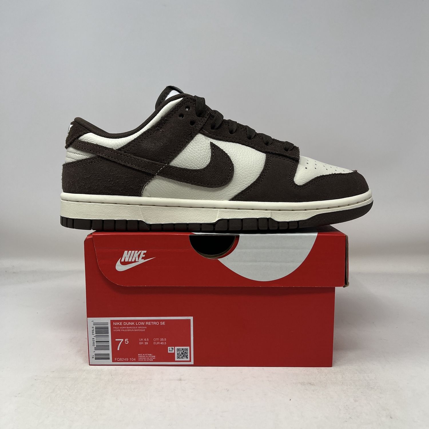 Nike Dunk Low Retro SE Pale Ivory Baroque Brown