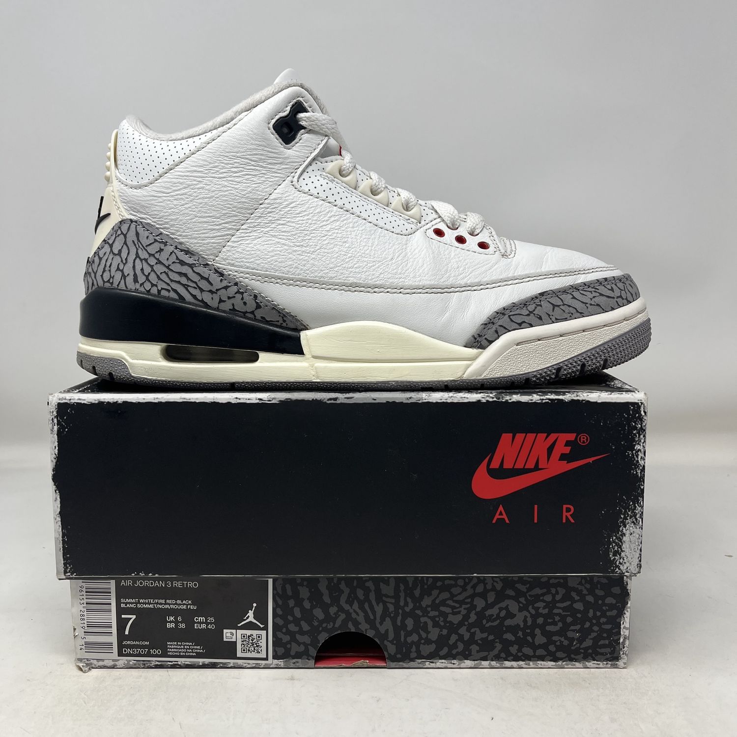 Jordan 3 Retro White Cement Reimagined *Used*