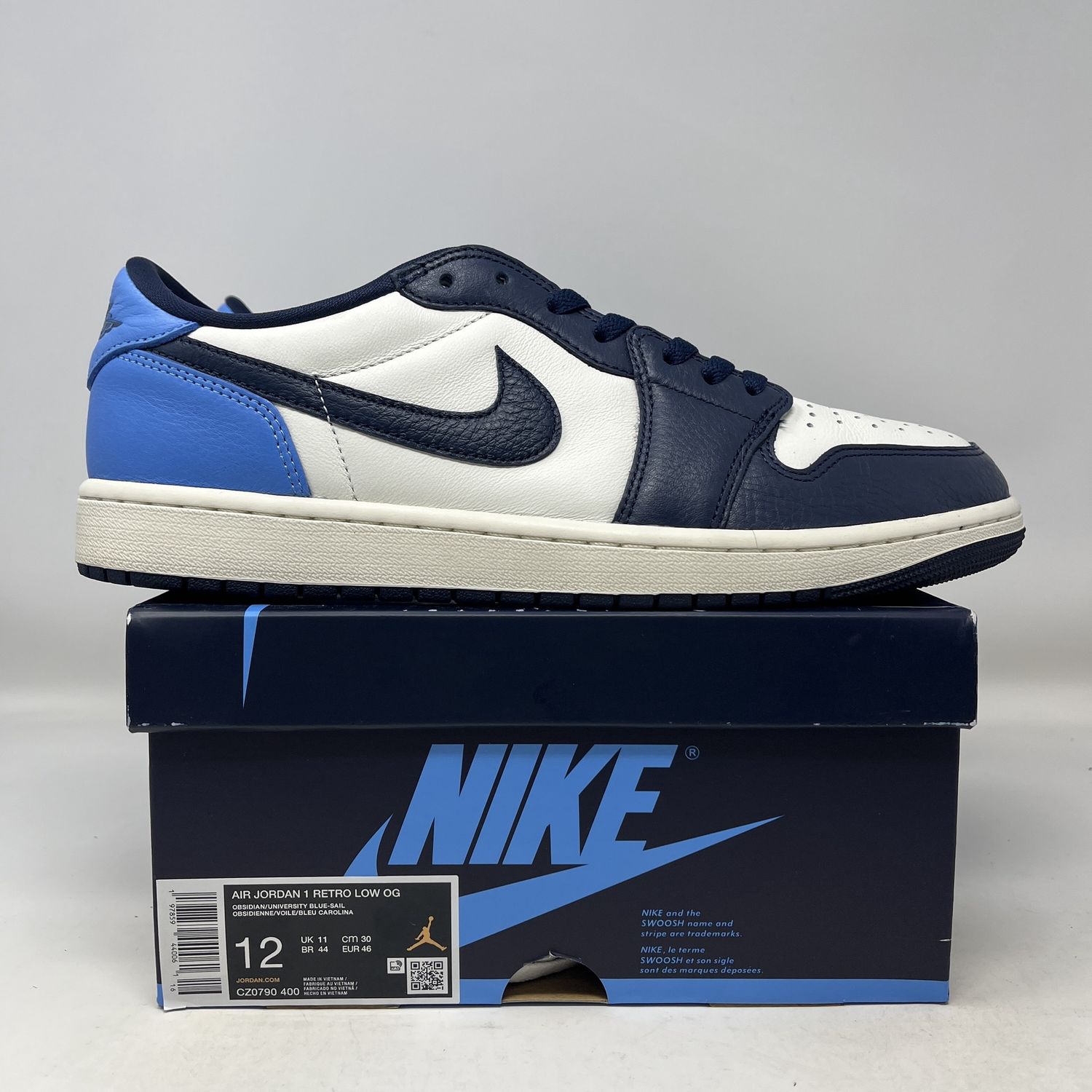Jordan 1 Low OG Obsidian UNC Used