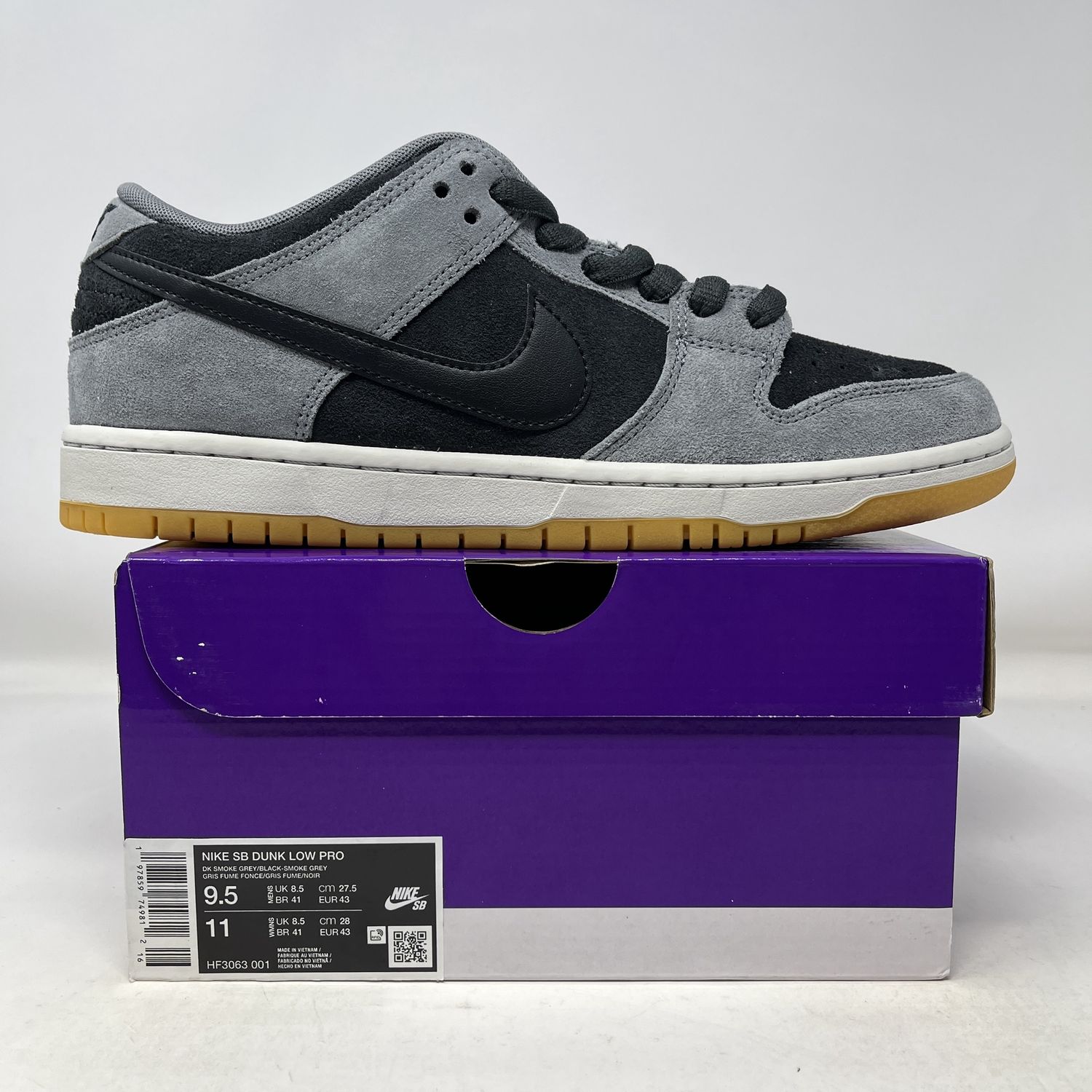 Nike SB Dunk Low Dark Smoke Grey