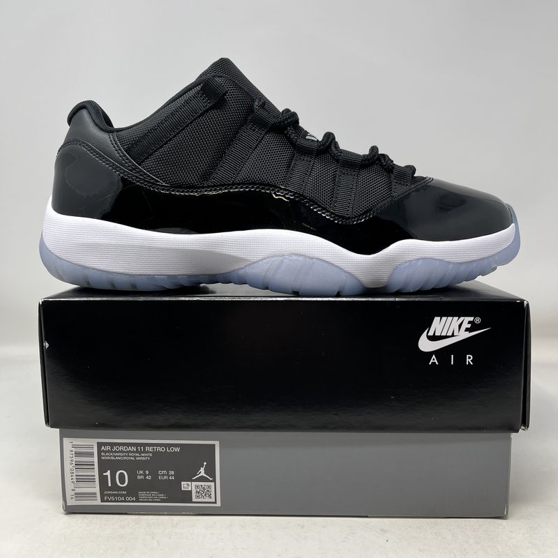 Jordan 11 Retro Low Space Jam Used