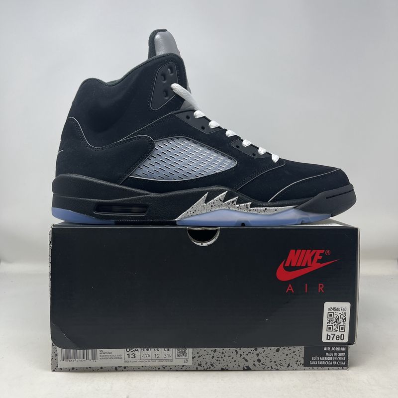 Jordan 5 Retro OG Black Metallic Reimagined [Used]