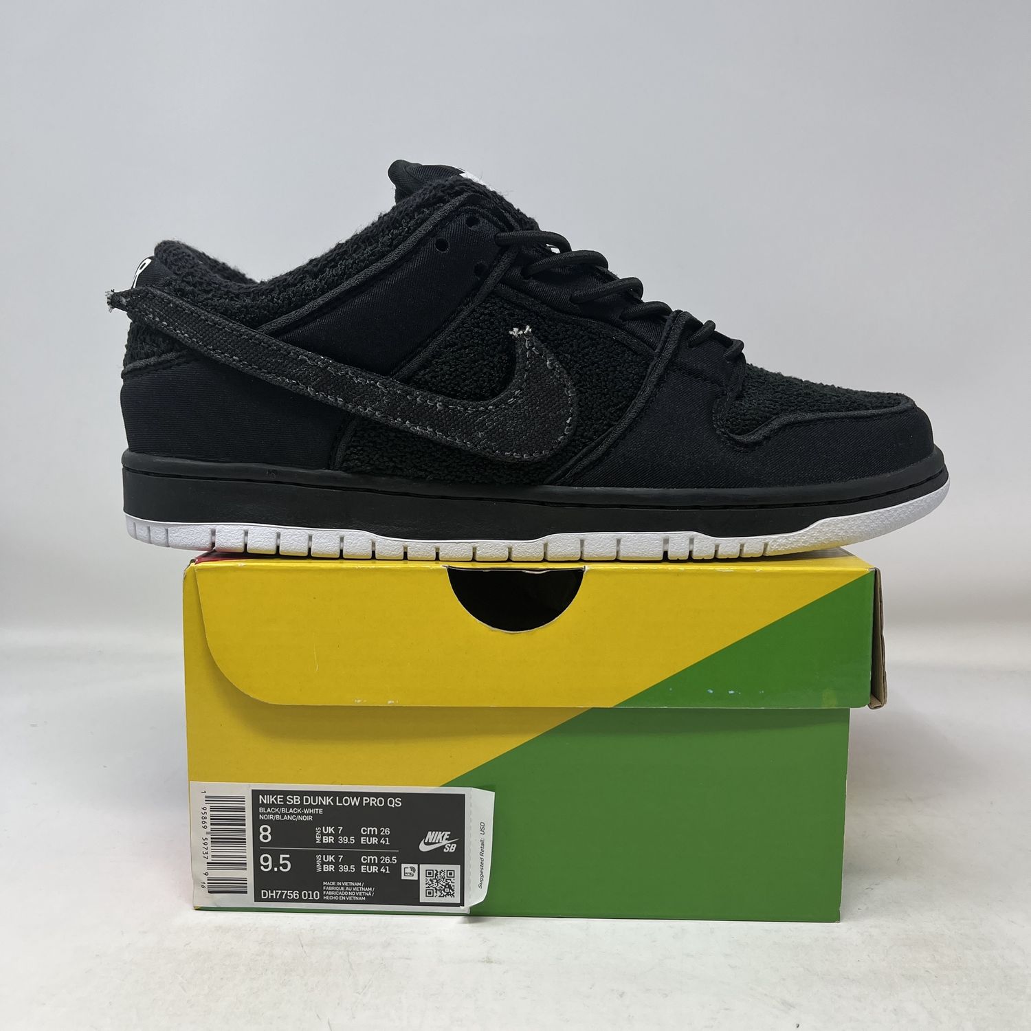 Nike SB Dunk Low Gnarhunters