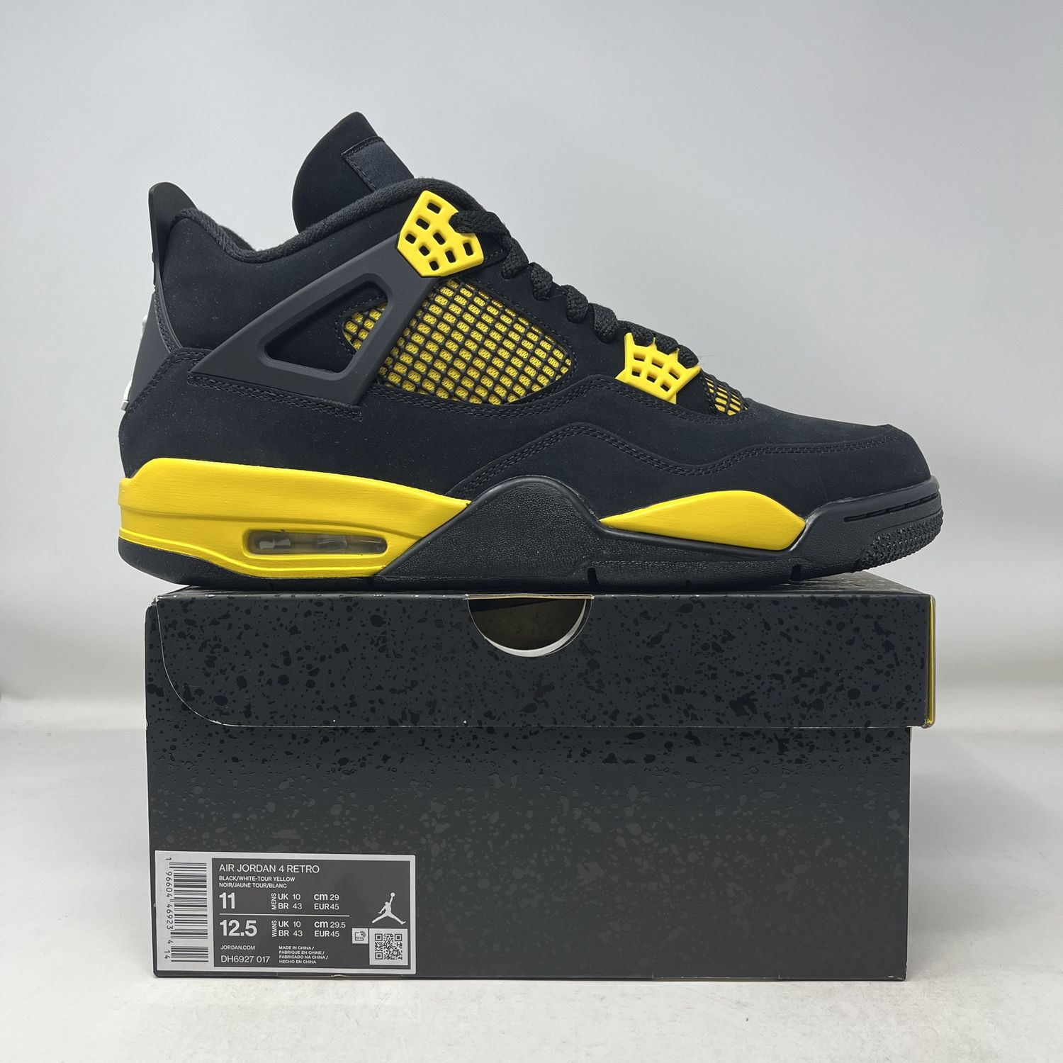 Jordan 4 Retro Thunder (2023)