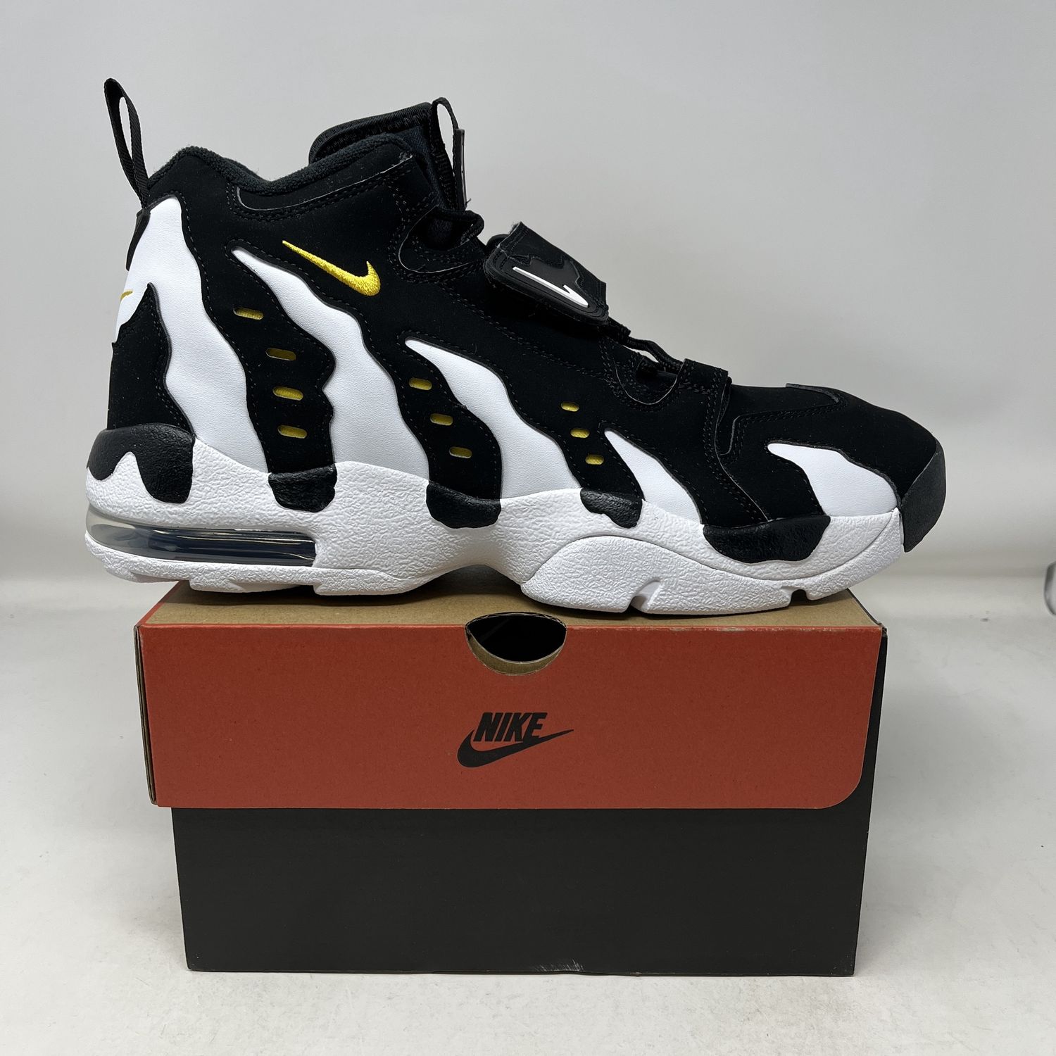 Nike Air DT Max &#39;96 Black White (2024)
