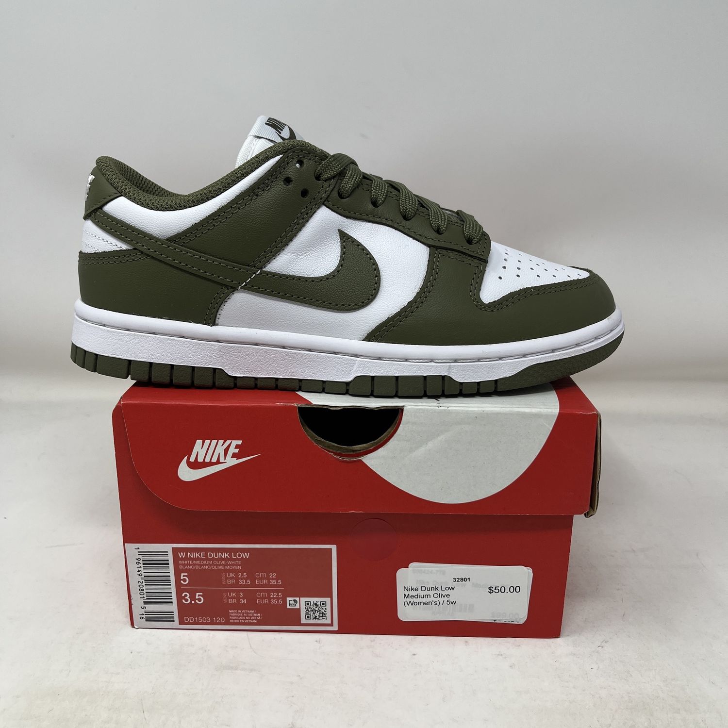 Nike Dunk Low Medium Olive (Women&#39;s)
