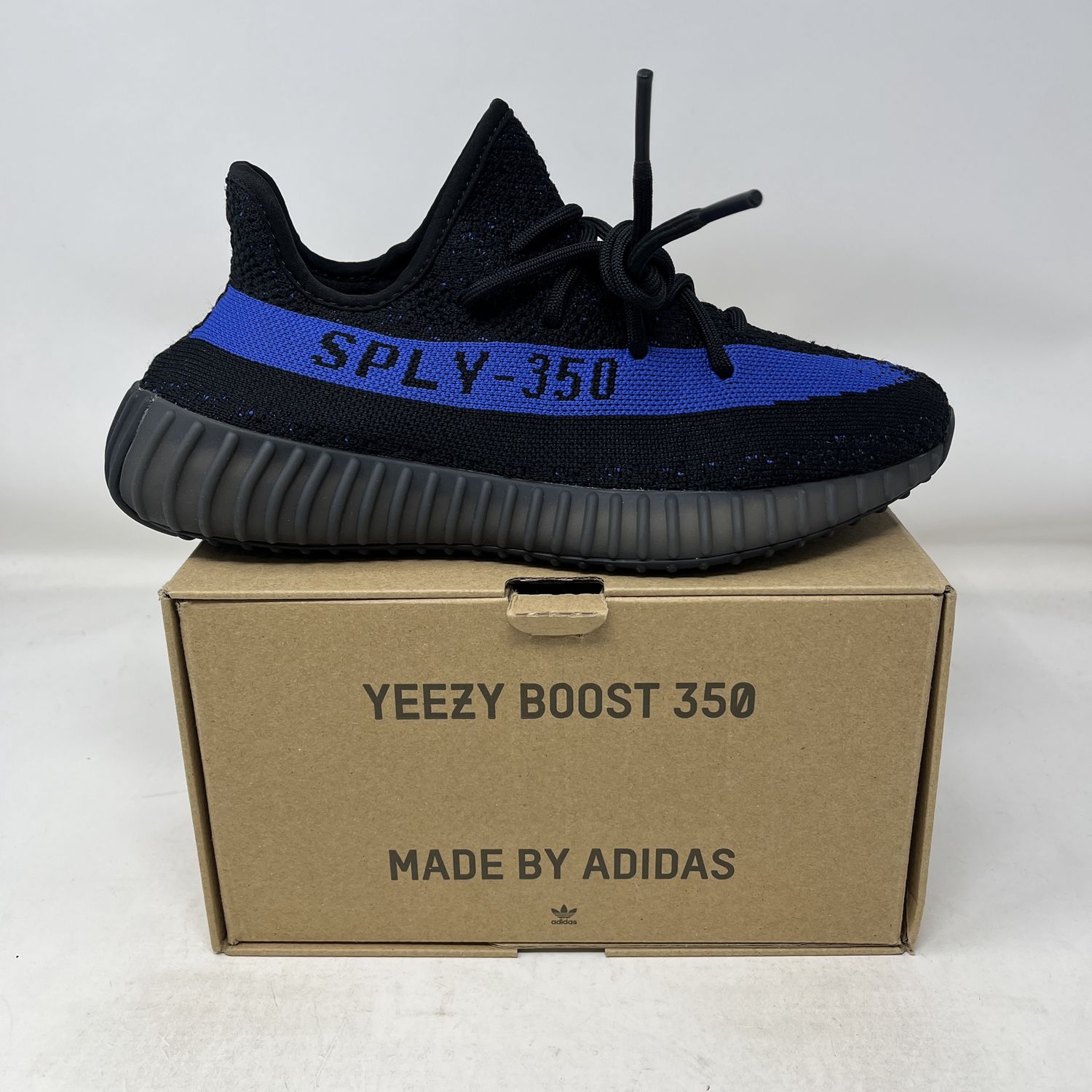 adidas Yeezy Boost 350 V2 Dazzling Blue