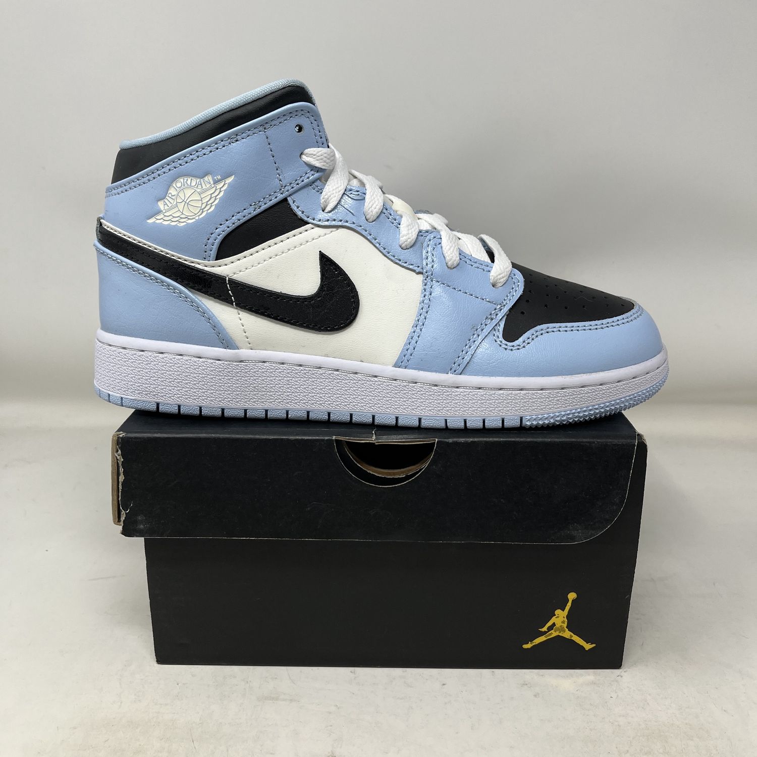 Jordan 1 Mid Ice Blue (2022) (GS)
