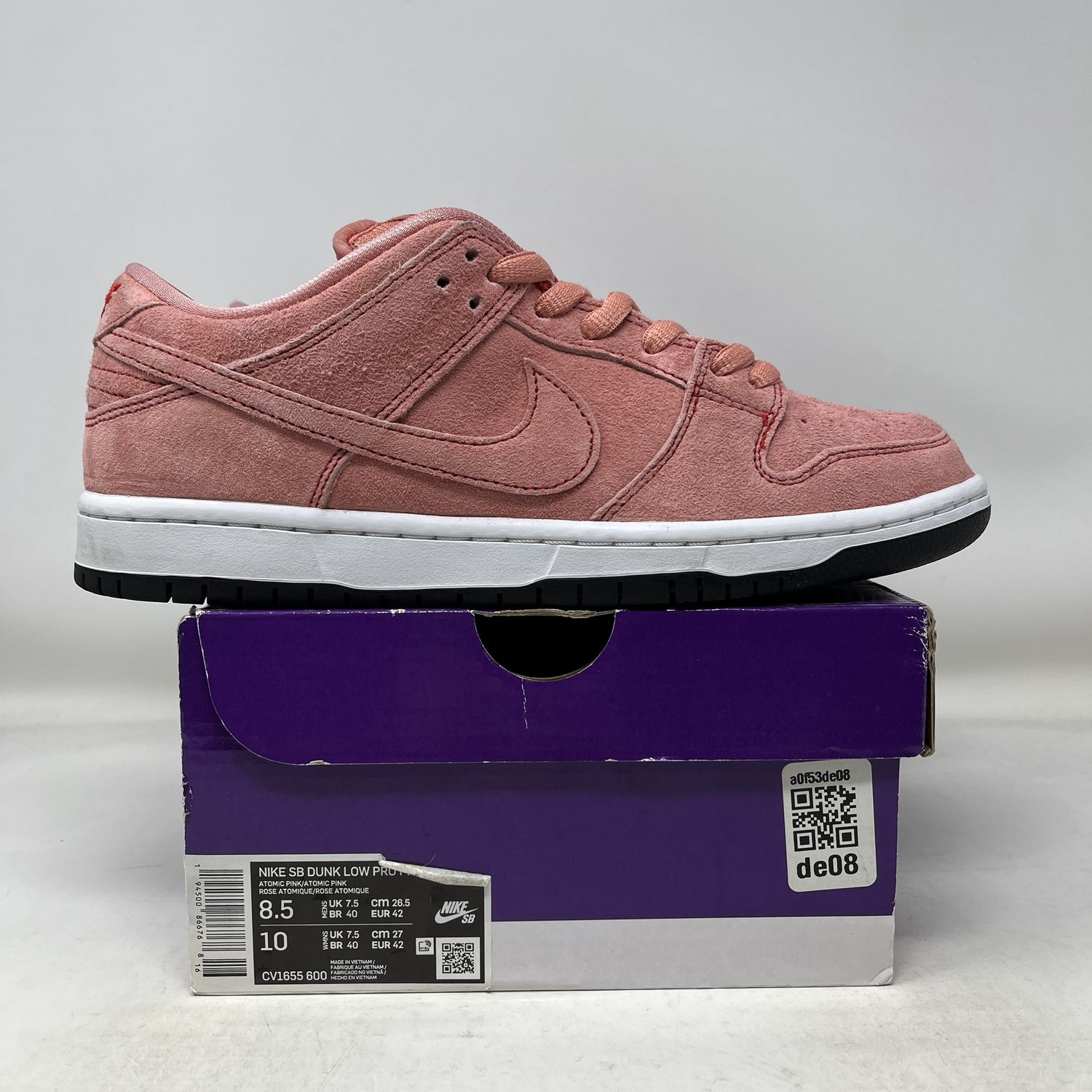 Nike SB Dunk Low Pink Pig Used