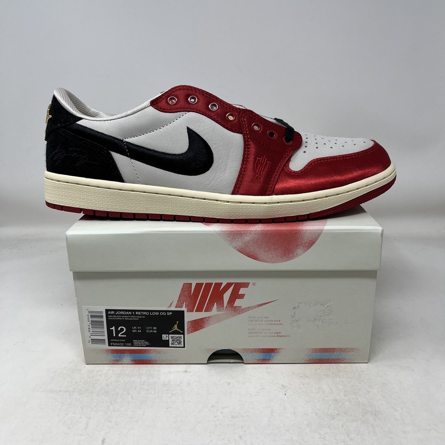 Jordan 1 Retro Low OG Trophy Room Rookie Card Away