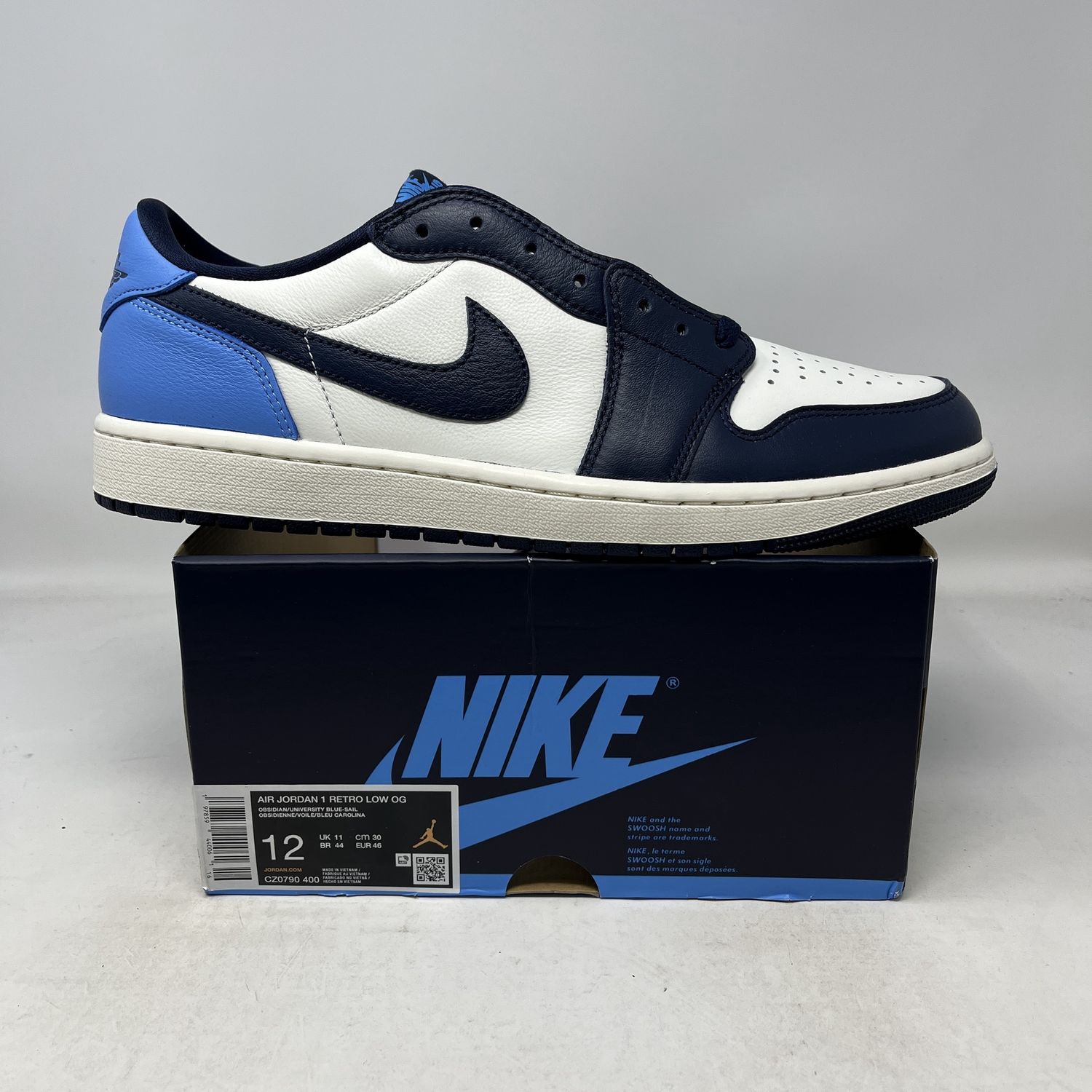 Jordan 1 Low OG Obsidian UNC (No Box Lid)