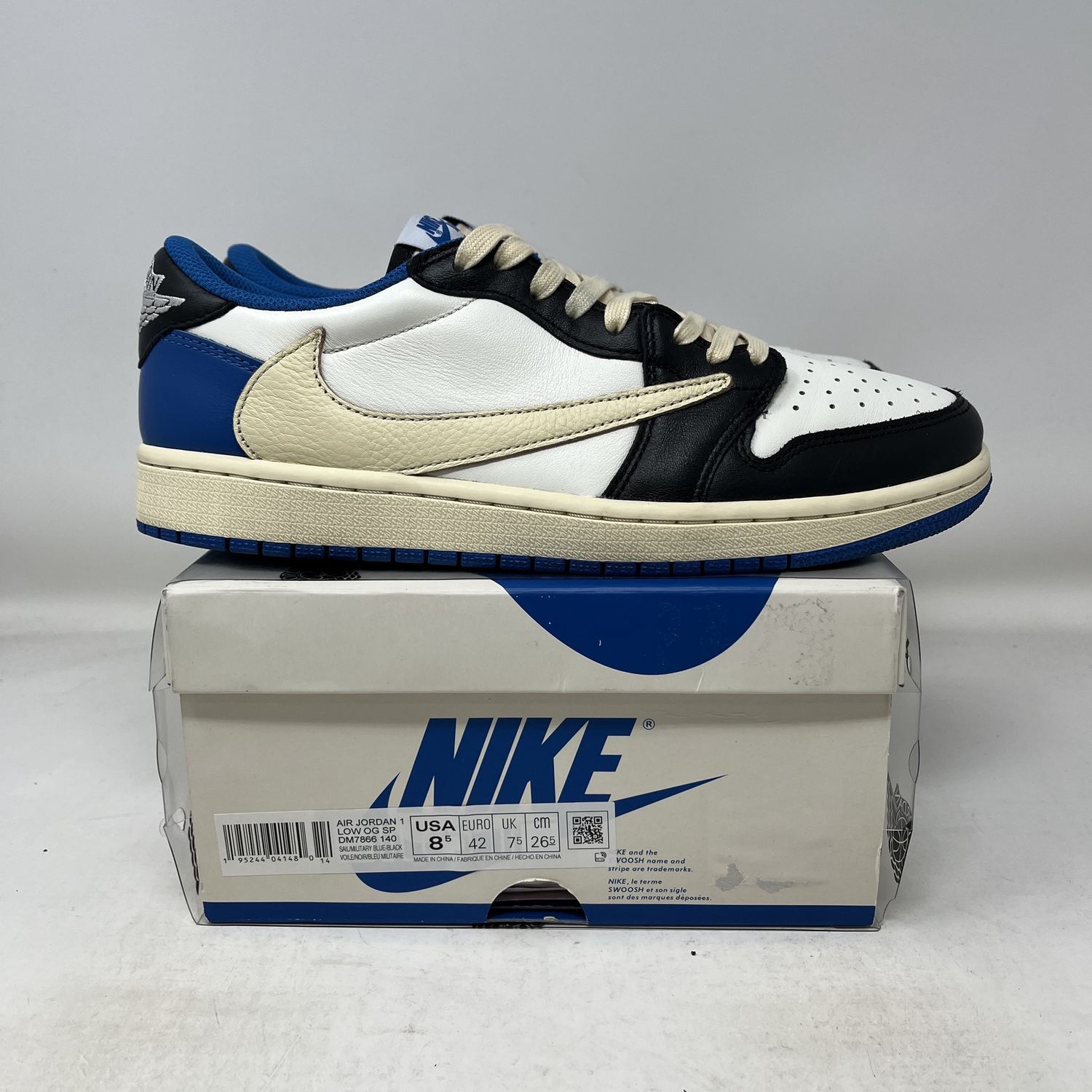 Jordan 1 Retro Low OG SP Fragment x Travis Scott Used