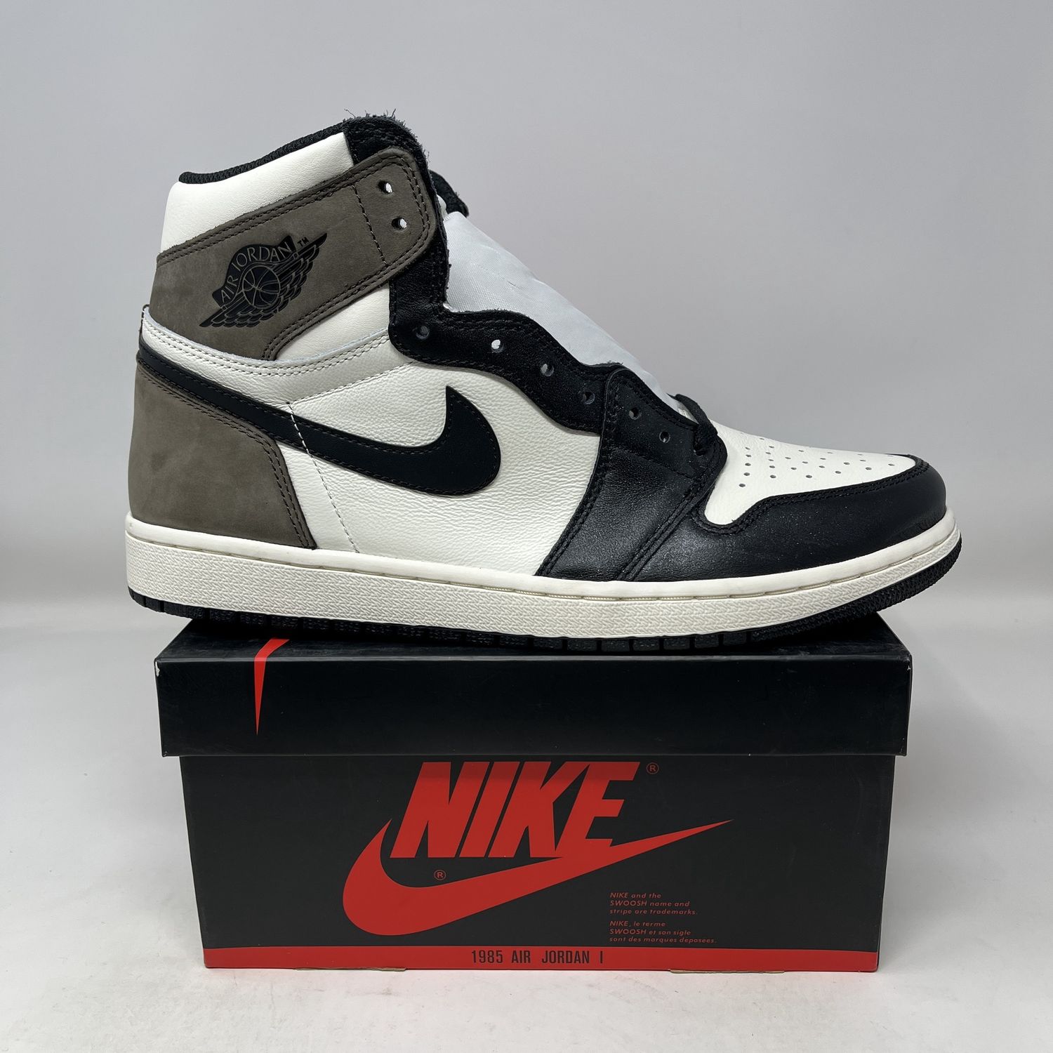 Jordan 1 Retro High Dark Mocha