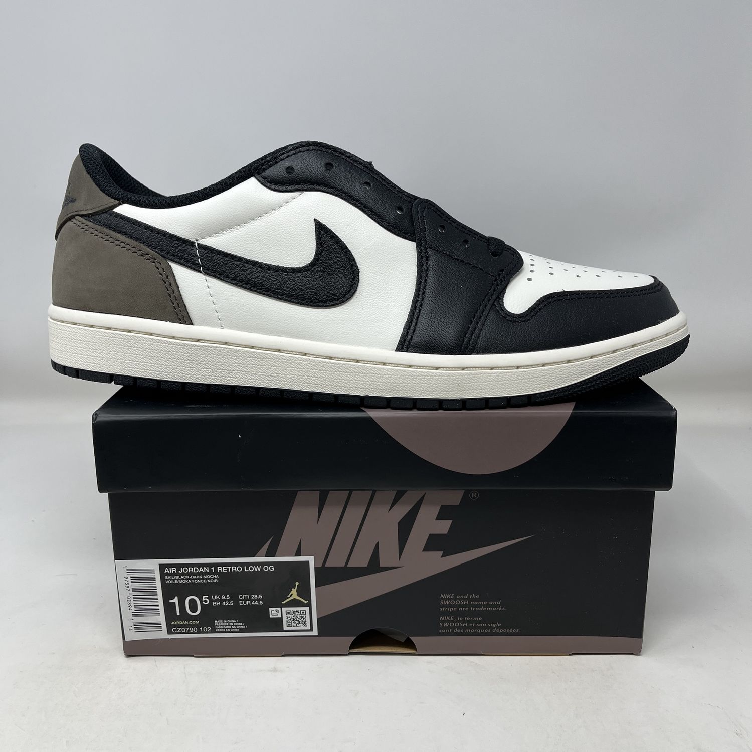 Jordan 1 Retro Low OG Mocha