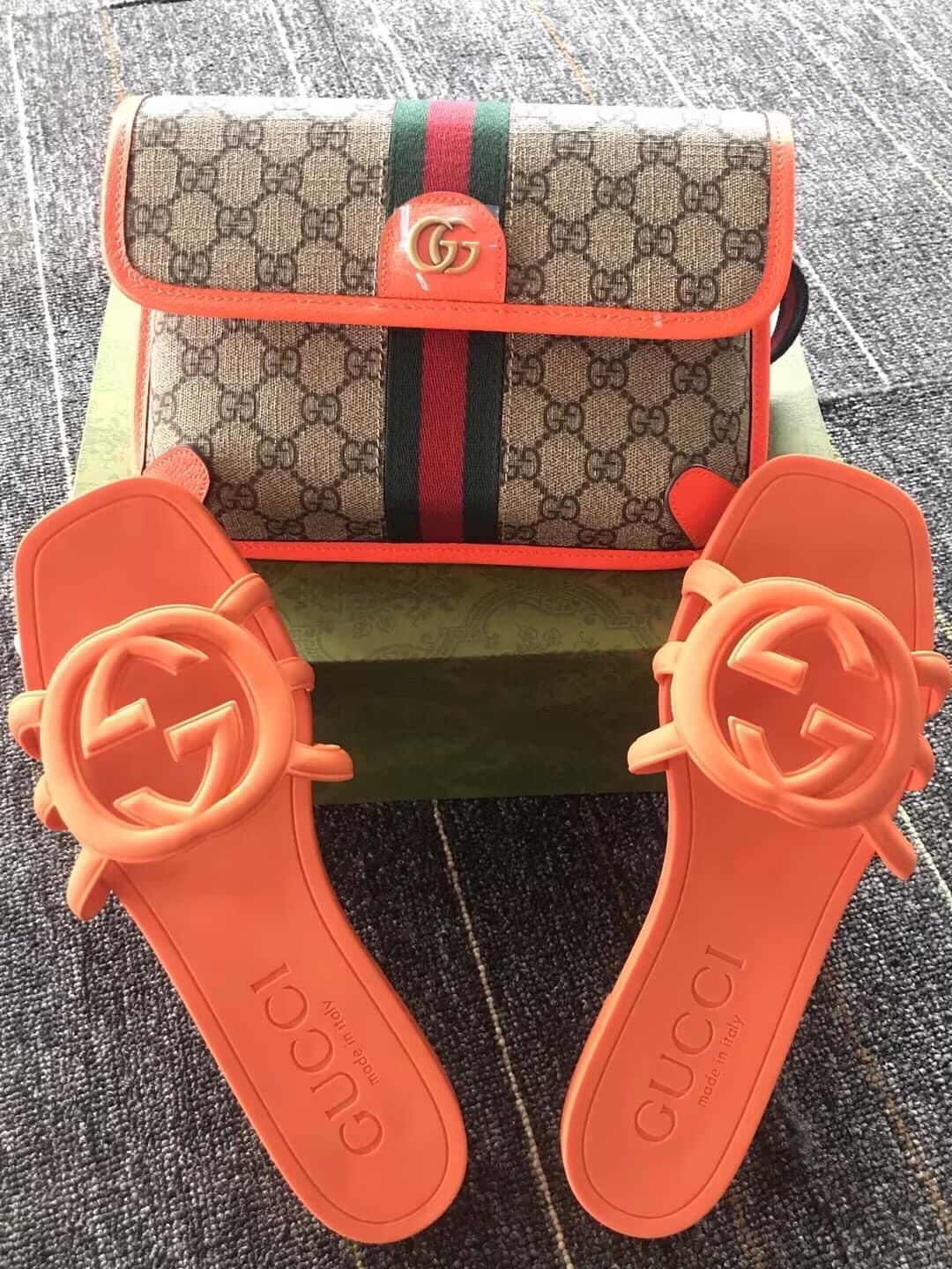 Gucci Ophidia (Orange) Small GG canvas belt bag and Women&#39;s Orange Interlocking G Slide Sandal Set