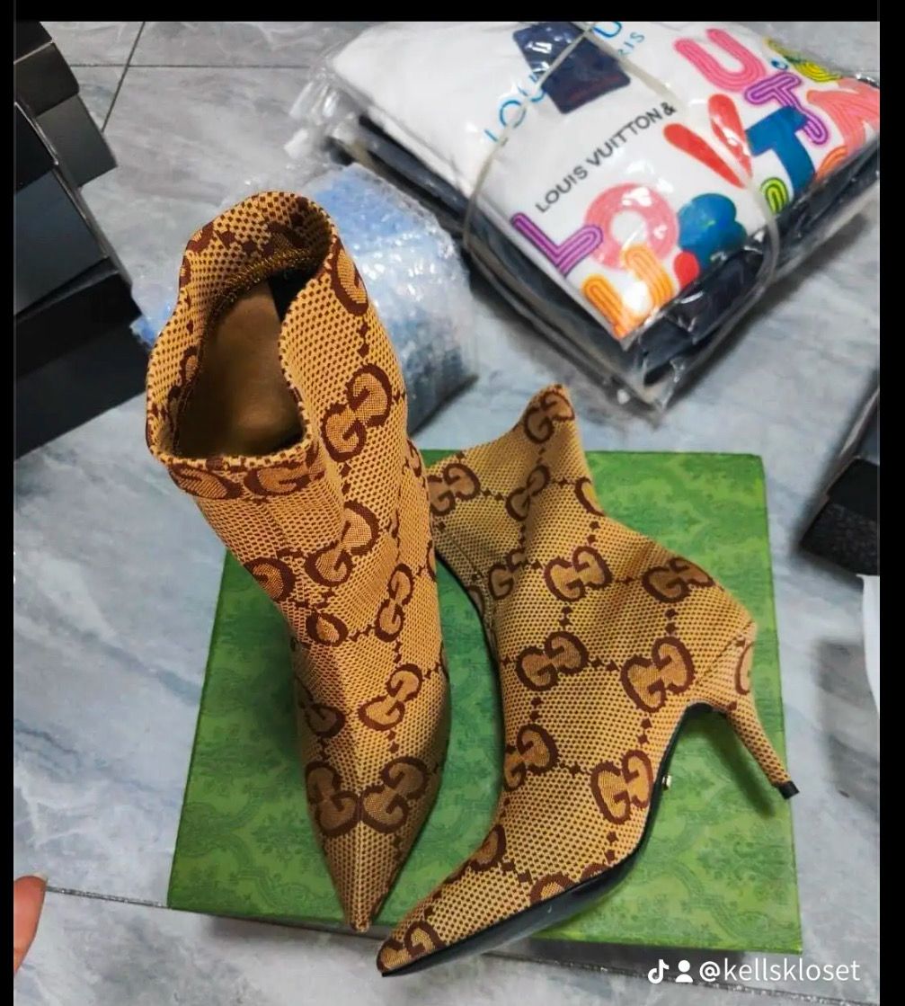 GG Boots