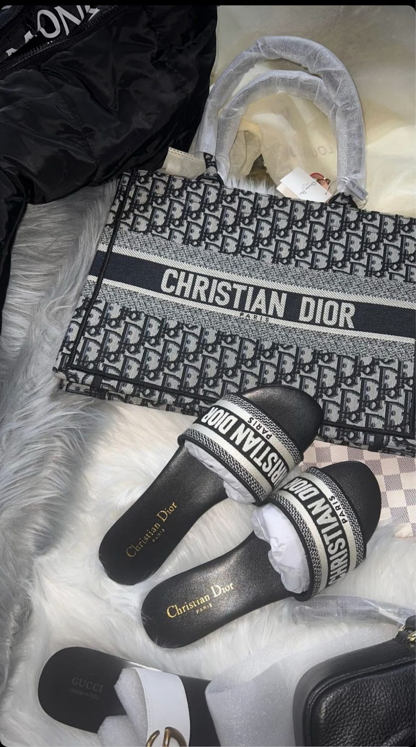 Christian Dior Slides With Bag