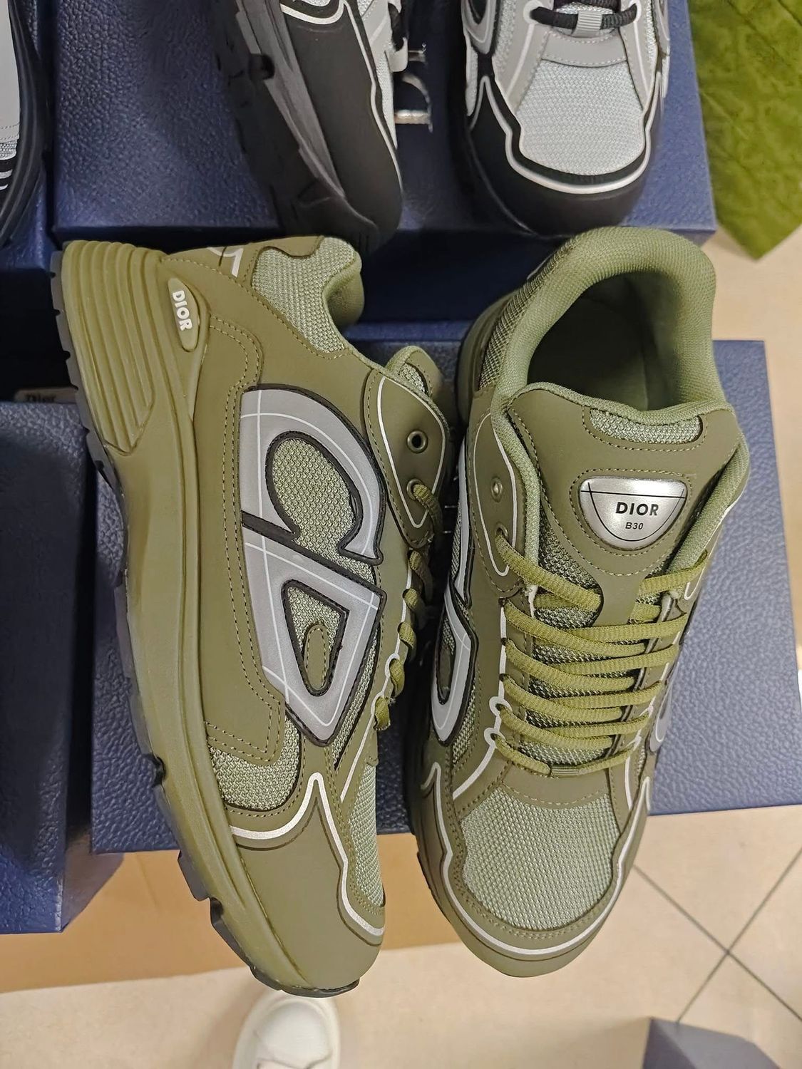 Green Dior