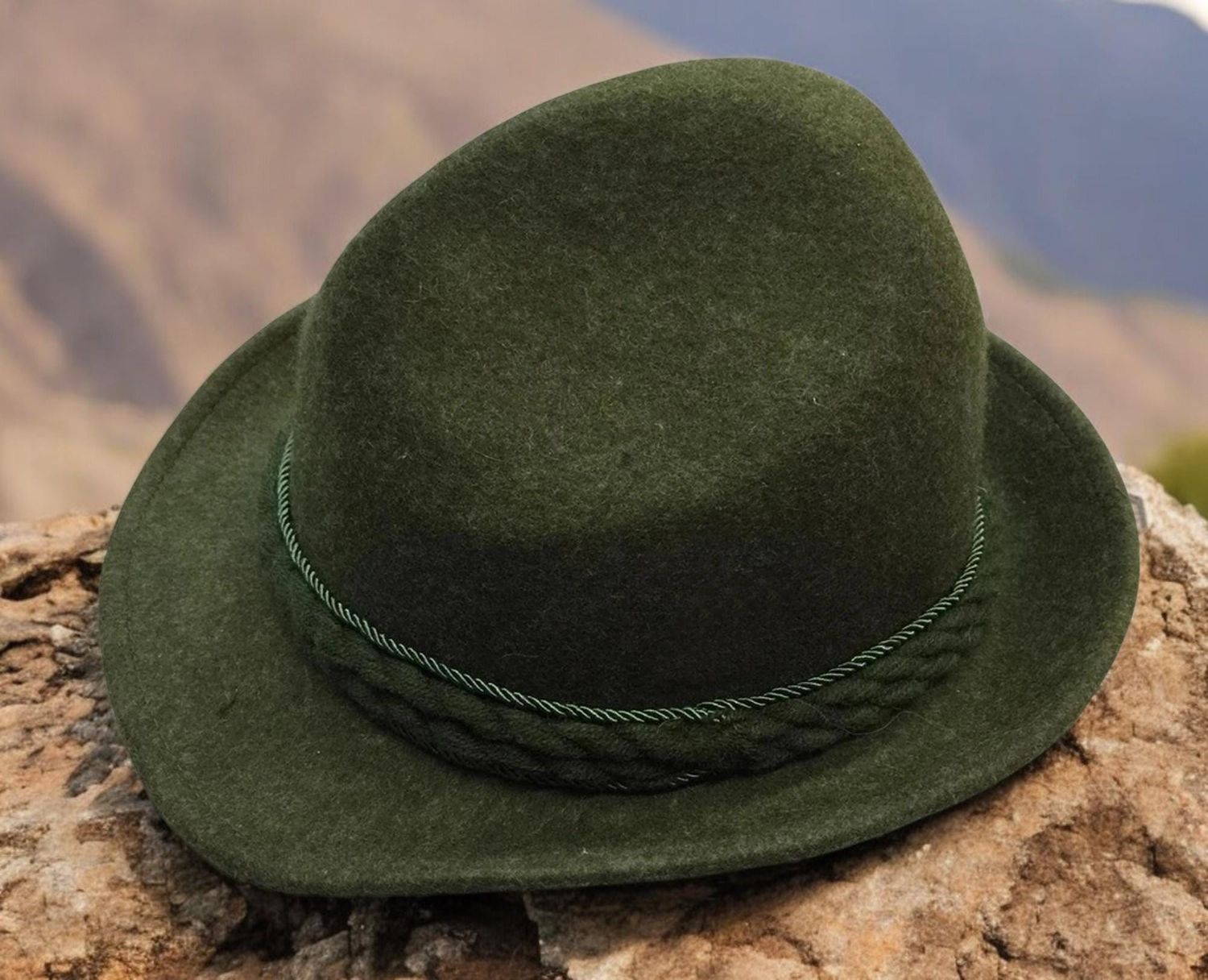 Traditioneller Hut &quot;Yusef&quot; grün Fedora Filz aus 100% Wolle – perfekter Begleiter für Bergtouren, Wanderungen und Freizeit