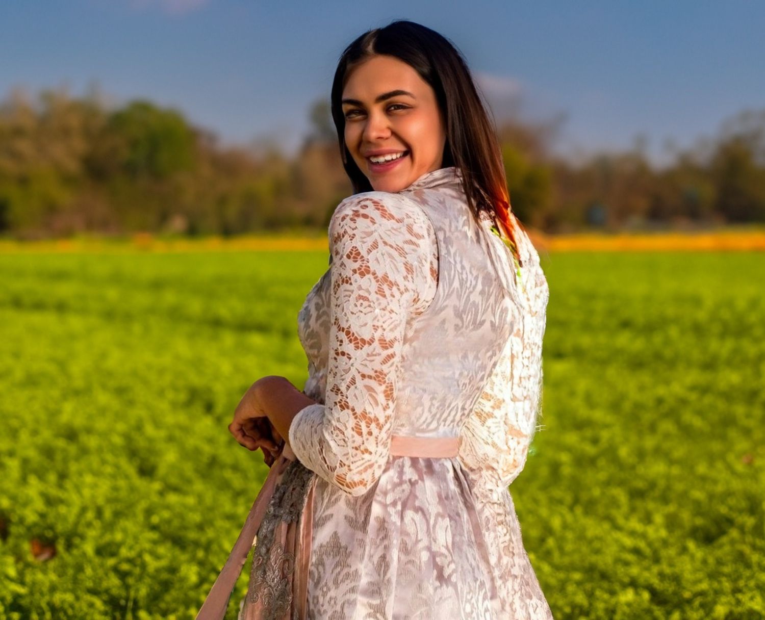 Exquisites Dirndl &quot;Yaren&quot; für Damen authentische kulturelle Qualitäts Bekleidung / Österreich / Bayern / Oktoberfest / Trachtenoutfit