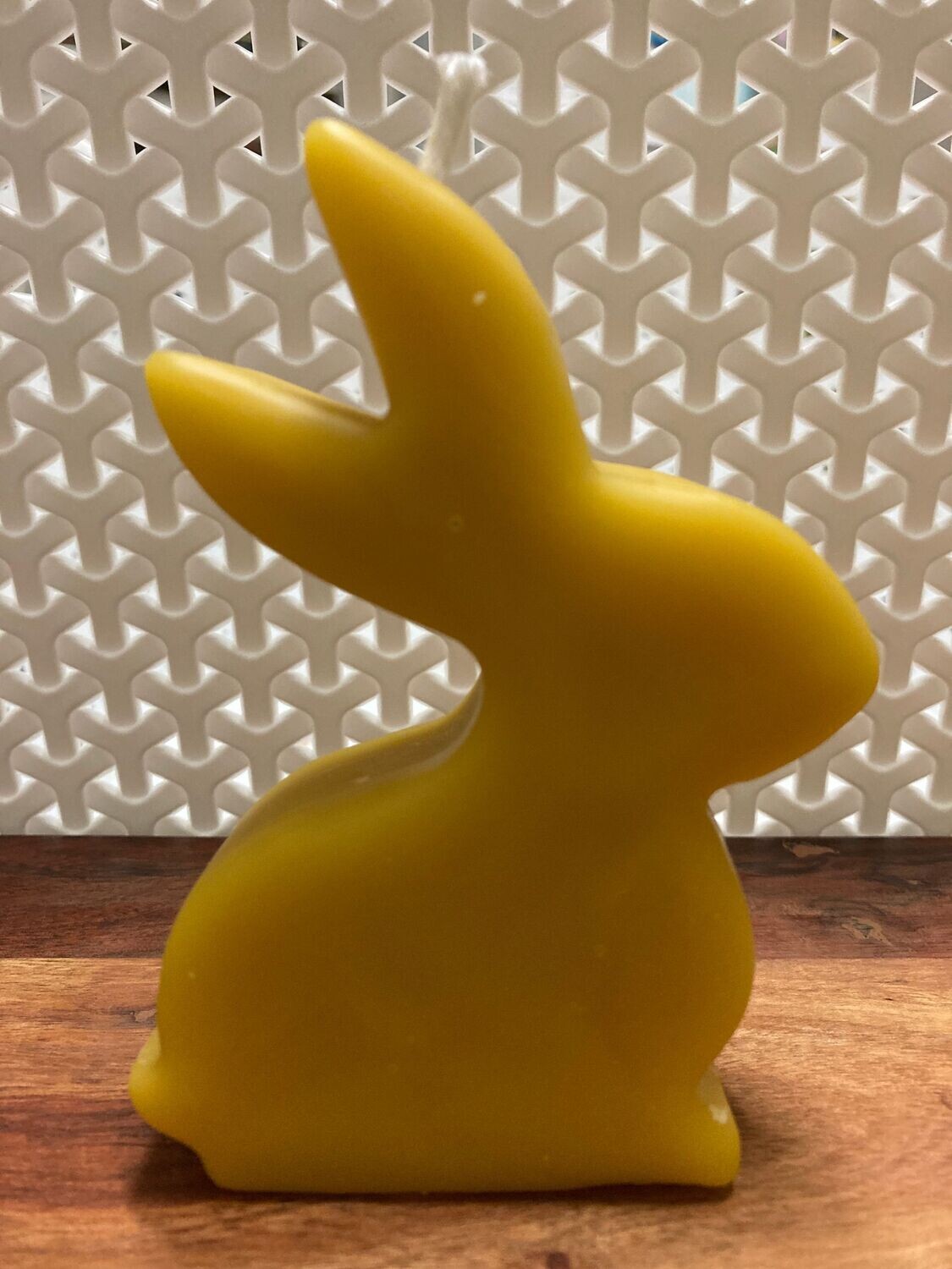 Beeswax Bunny candle - sitting
