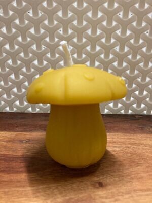 Beeswax Mushroom candle - flat cap