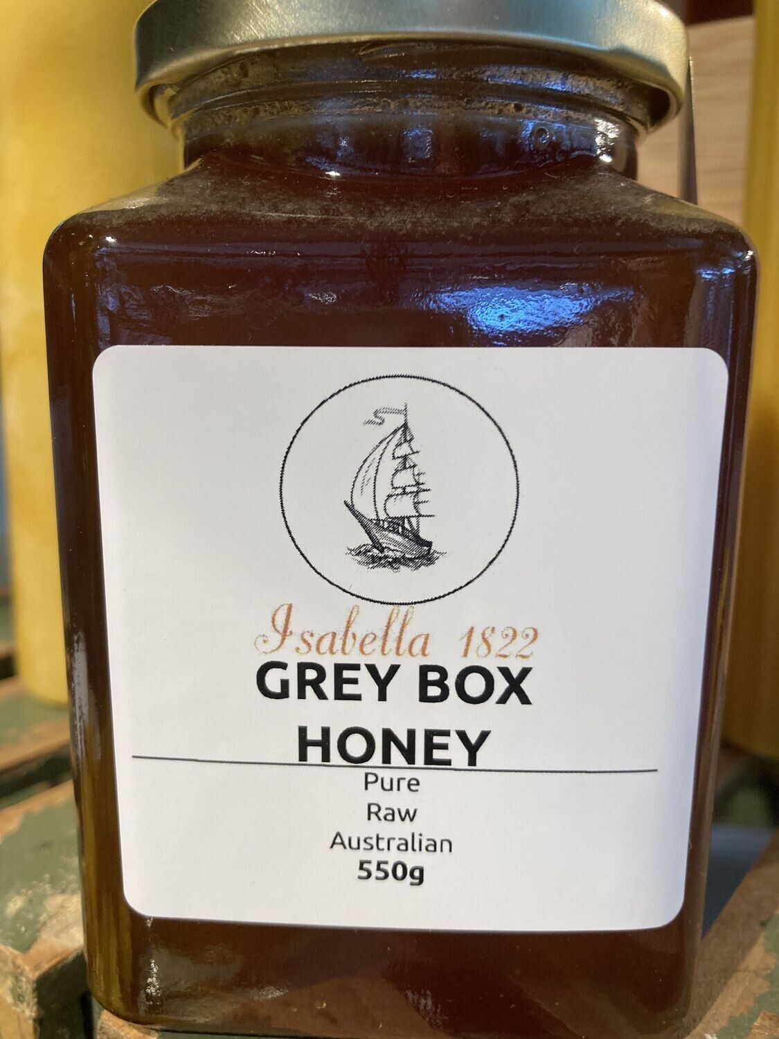 550g Grey Box premium raw honey