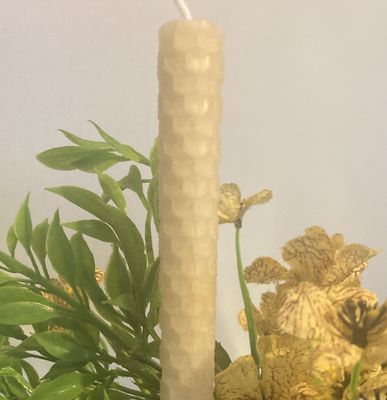 Beeswax Rolled candle - thin