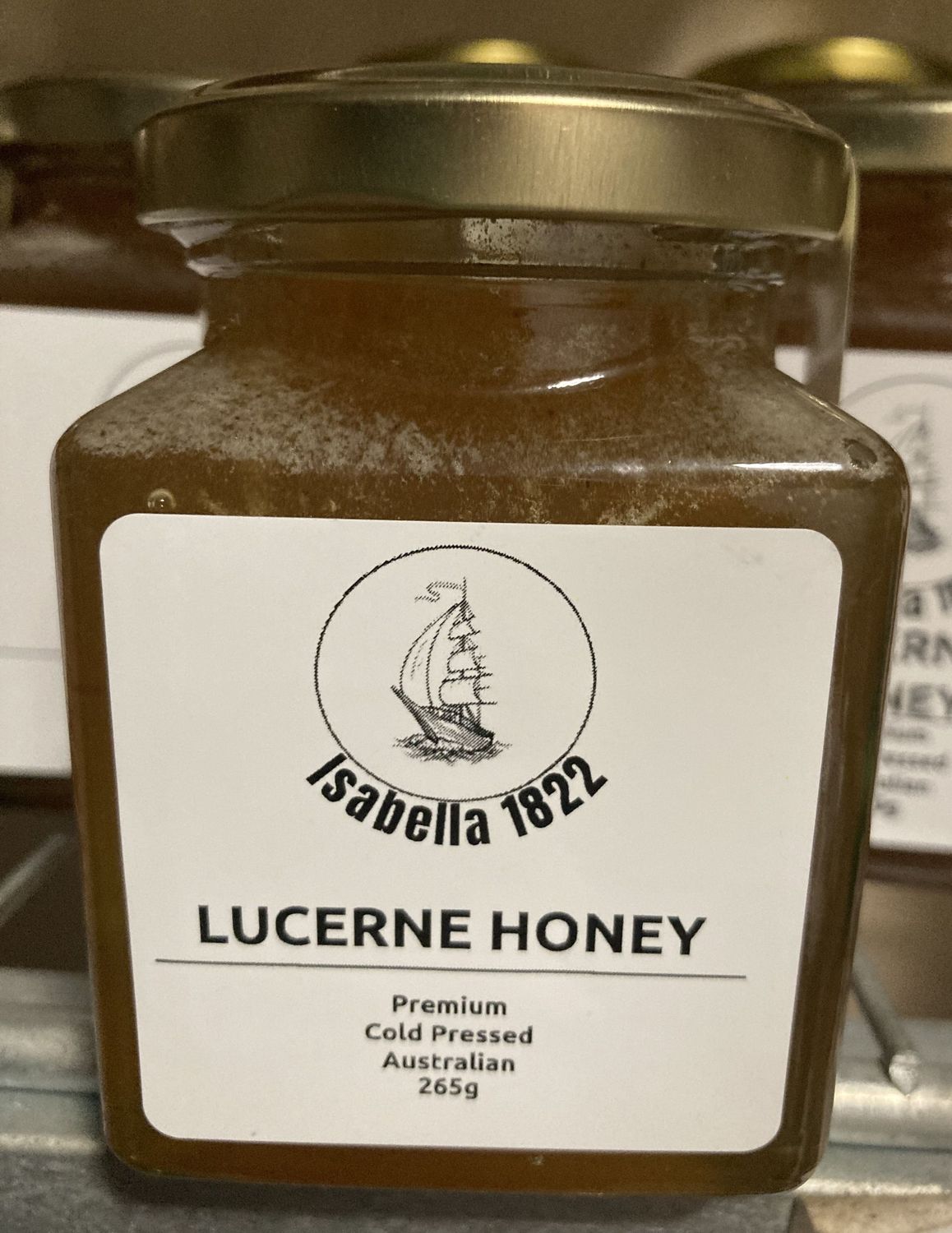 265g Lucerne premium raw honey