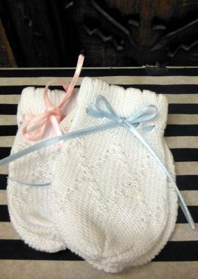 Will&#39;beth Baby Knit Mittens