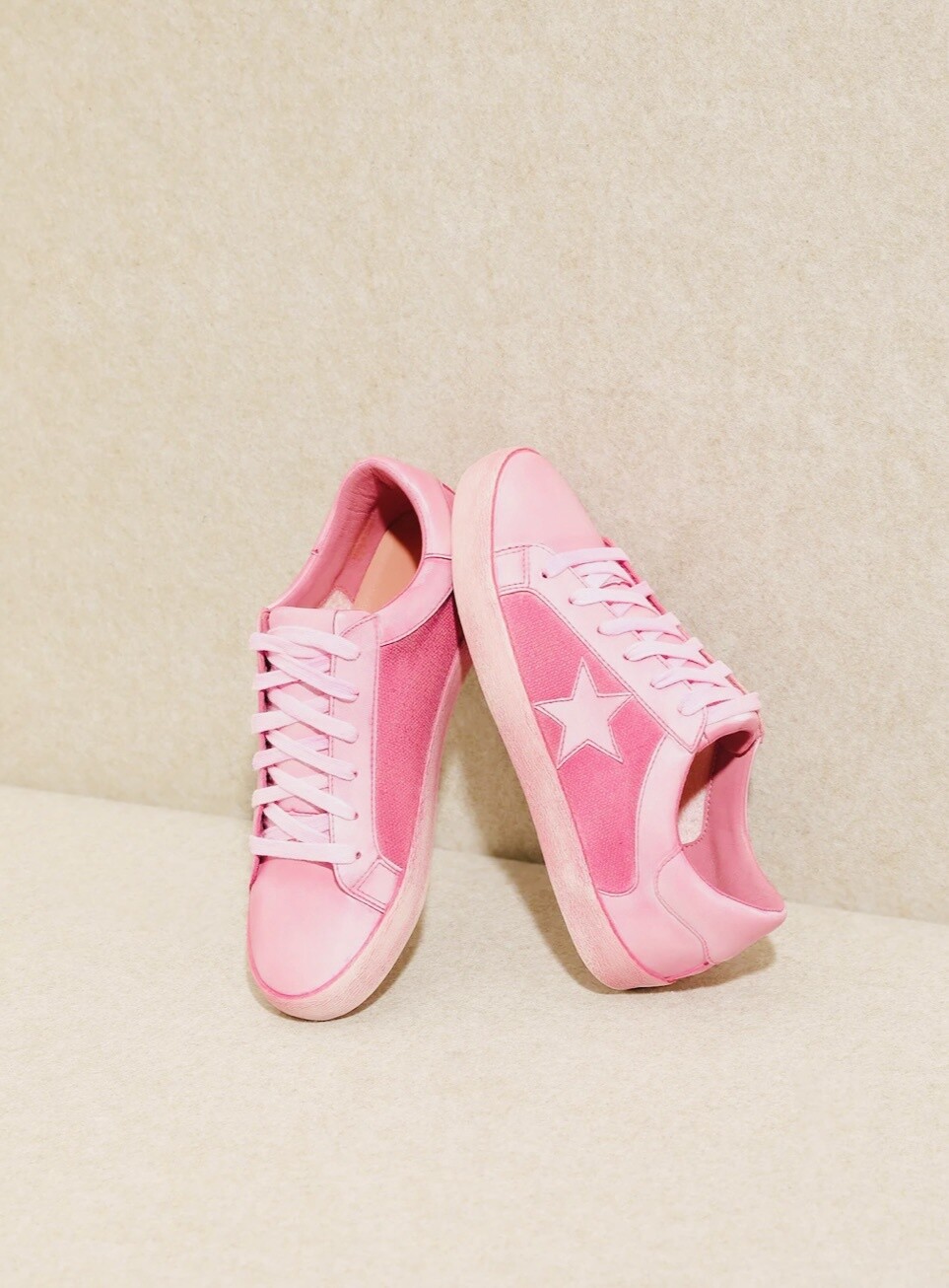 Sneakers-Sandy
