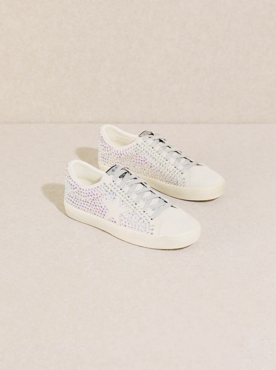 Sneakers-Joann