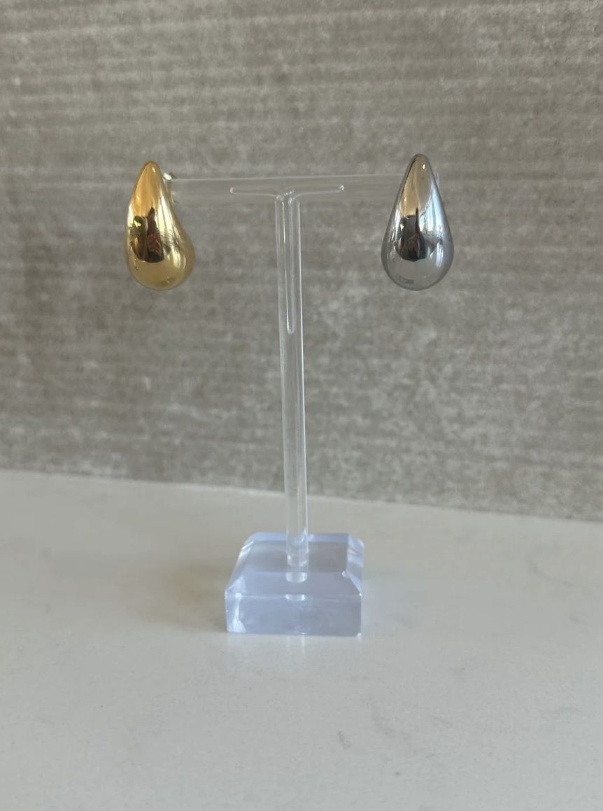 18k Plated Teardrop Earrings
