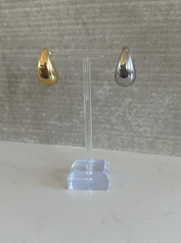 18k Plated Teardrop Earrings