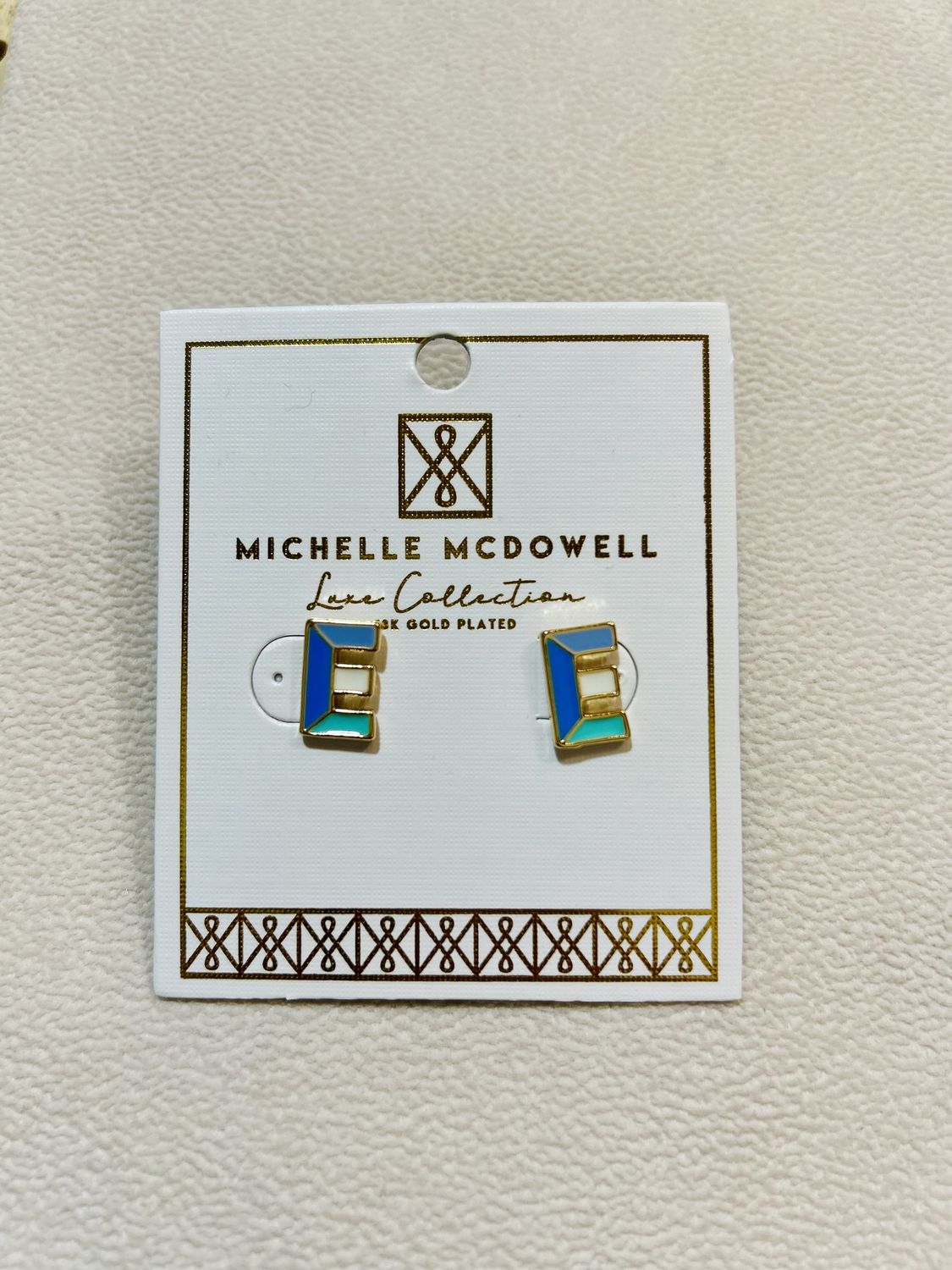 Earrings E