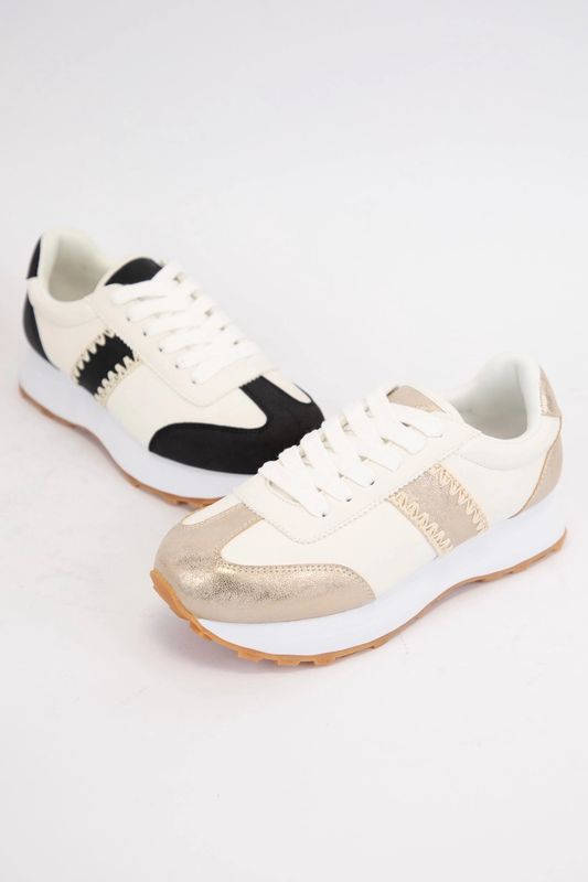 Poetry Stitched Lightweight Sneakers