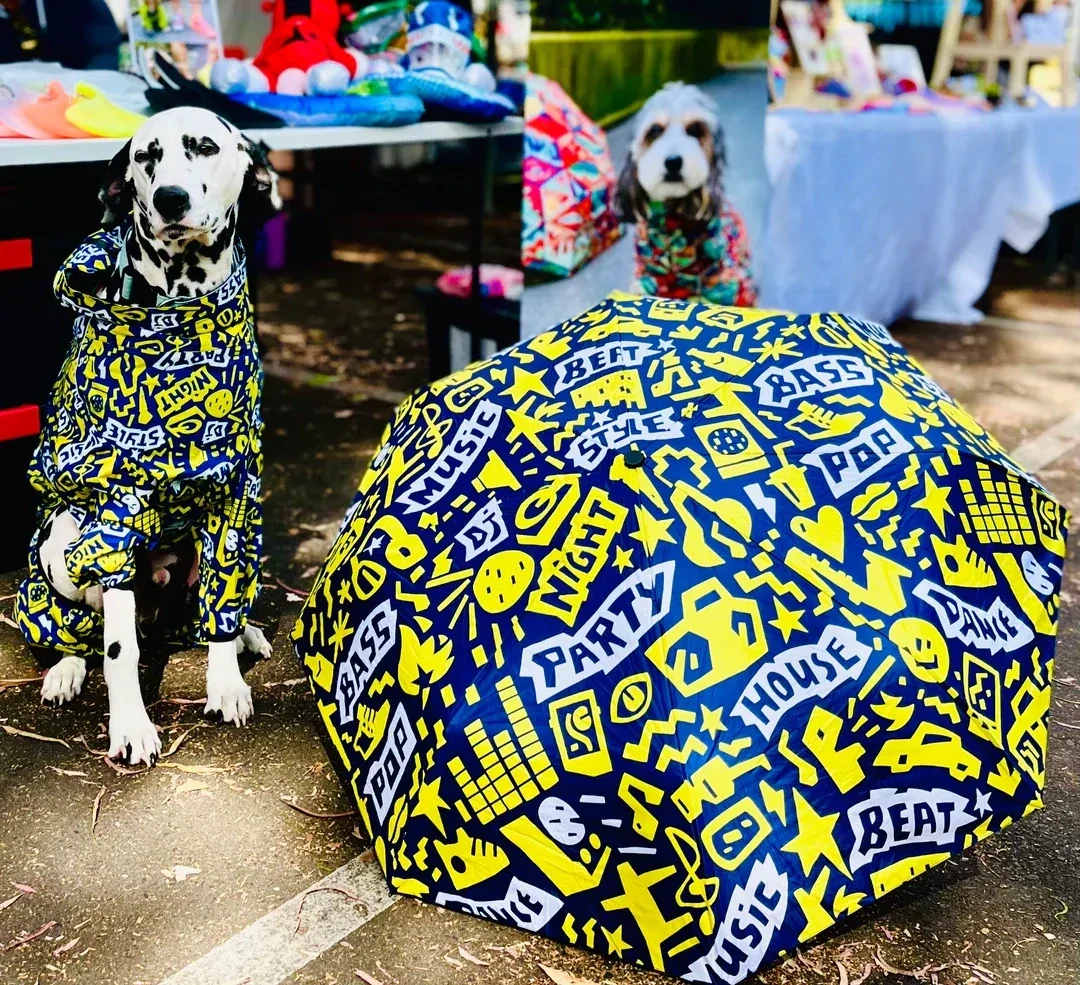 MATCHING UMBRELLAS
