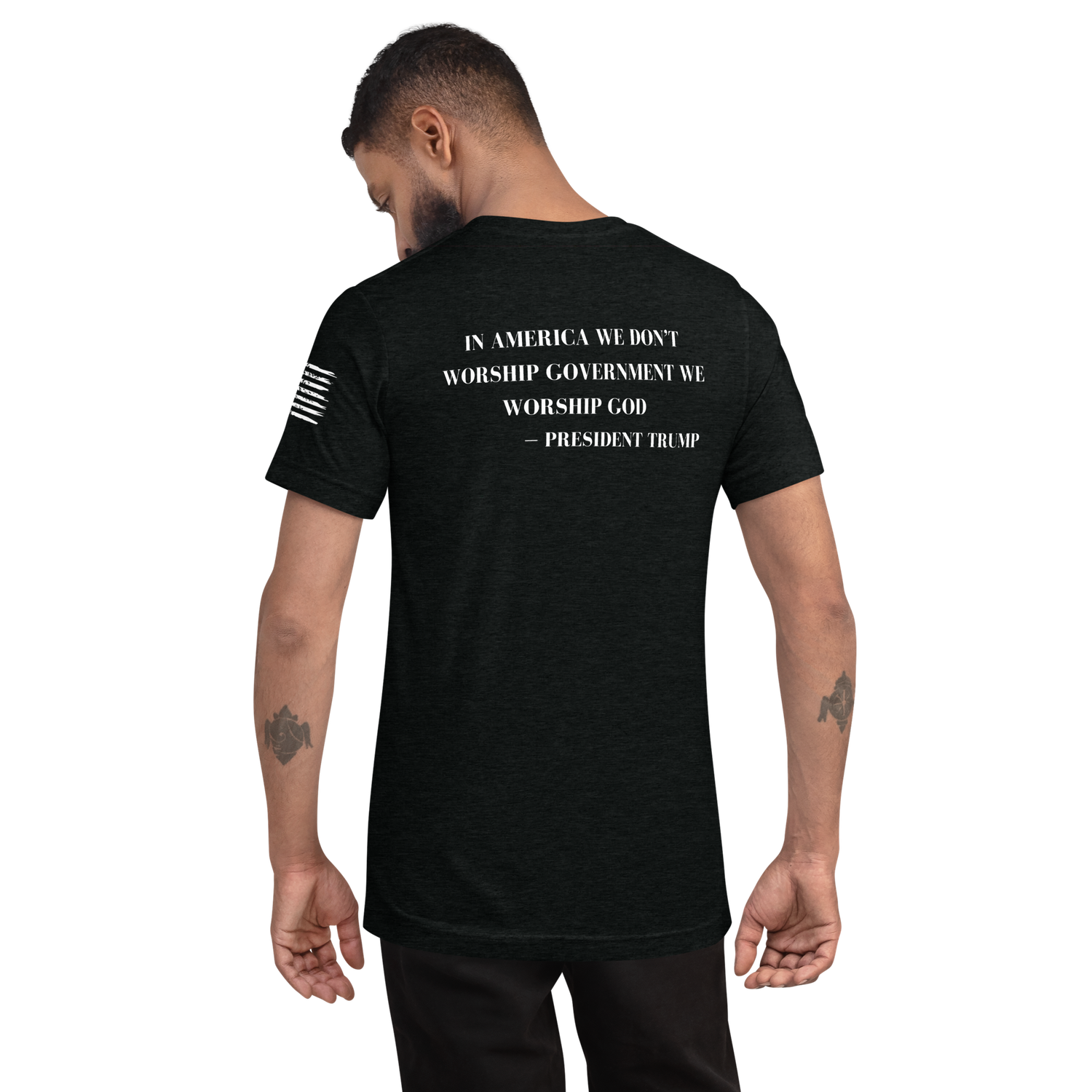 WE WORSHIP GOD NOT GOVERMENT | WHI TXT | T-shirt