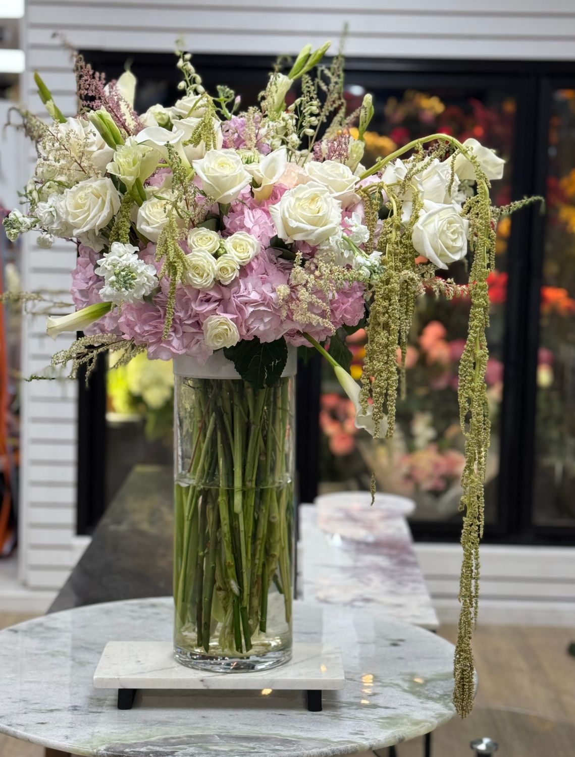 Champagne & Roses