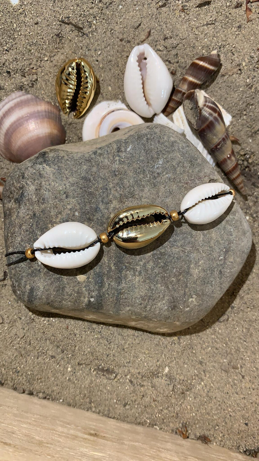 Bracelet de cheville coquillage or et blanc