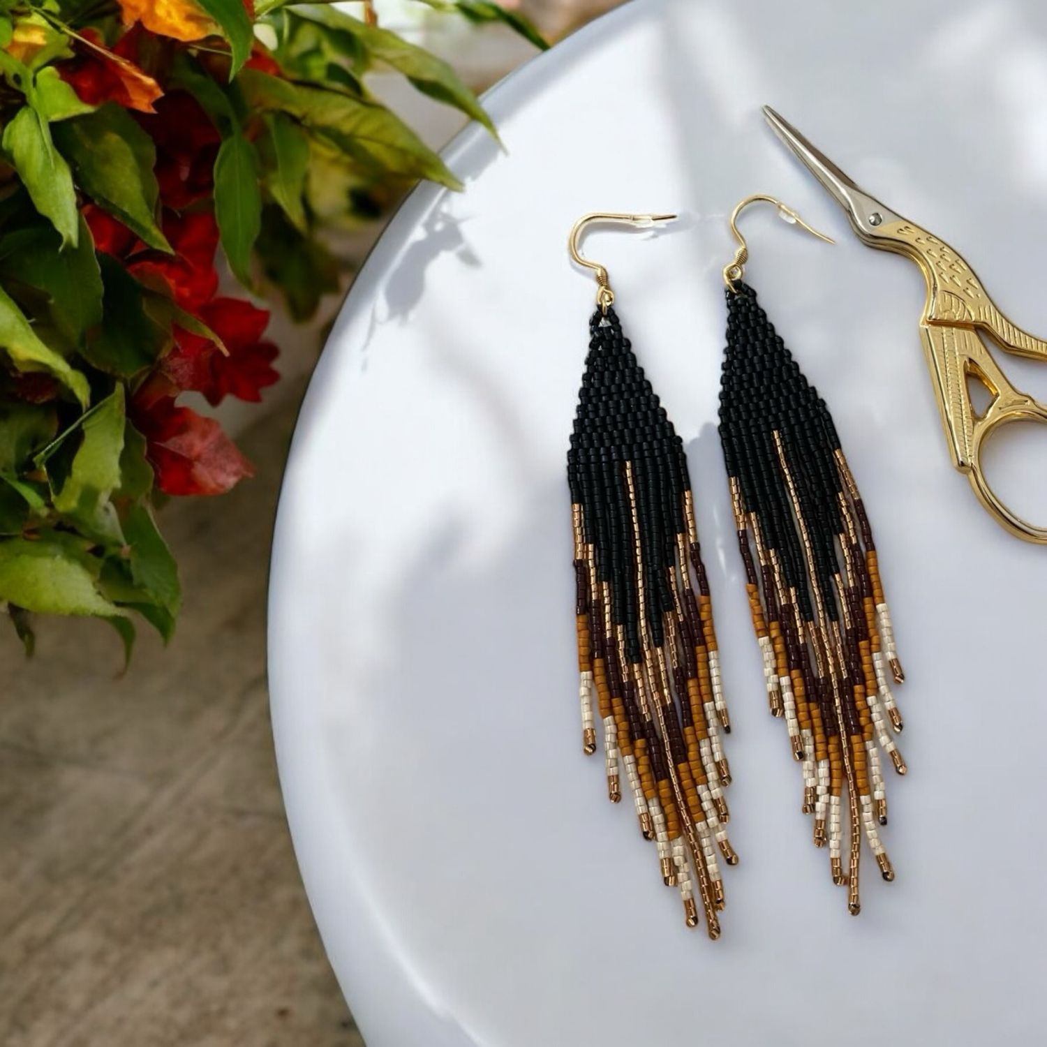 Boucle d’oreille éclipse sauvage