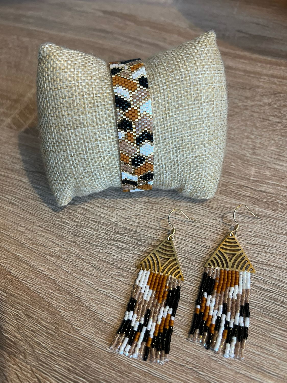 Boucle d’oreille safari