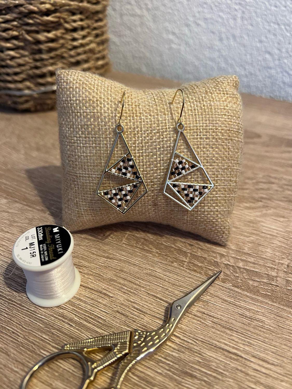 Boucle d’oreille tissé