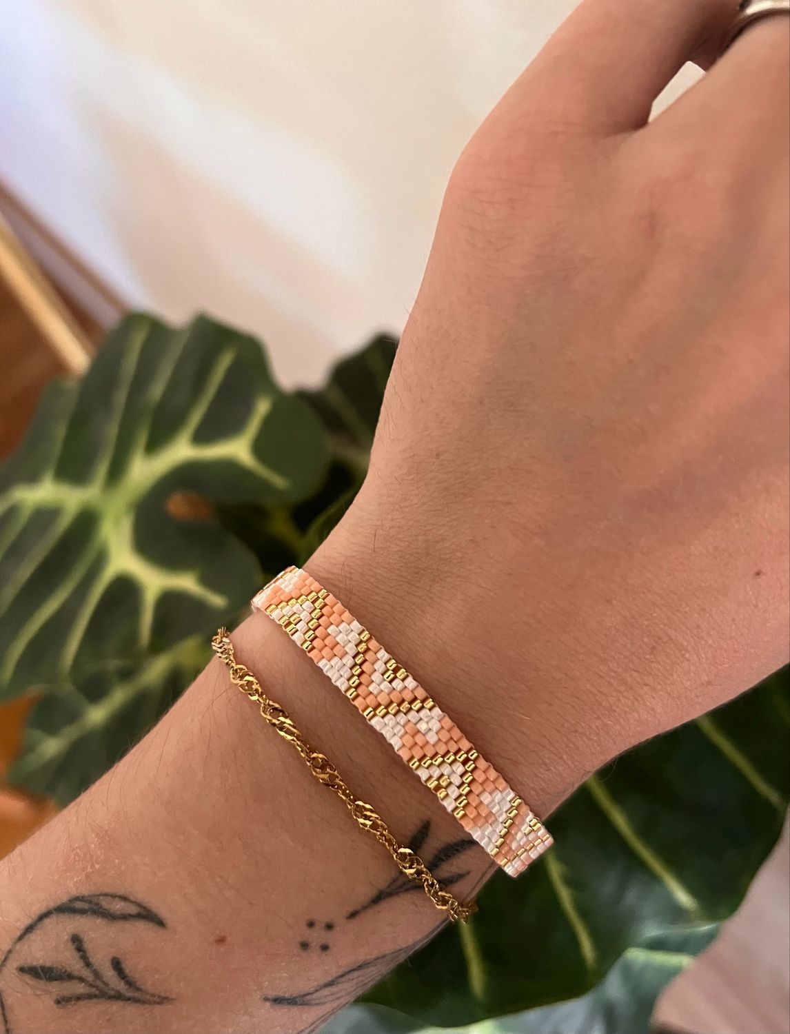 Bracelet blanc et corail