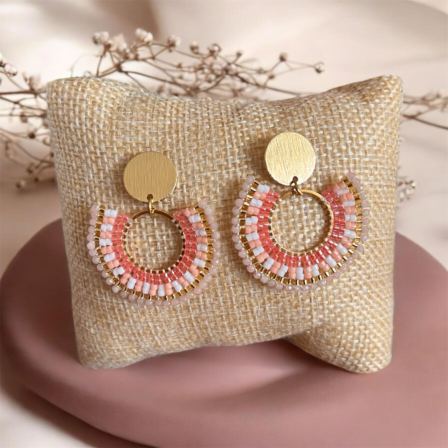 Boucle d’oreille rose