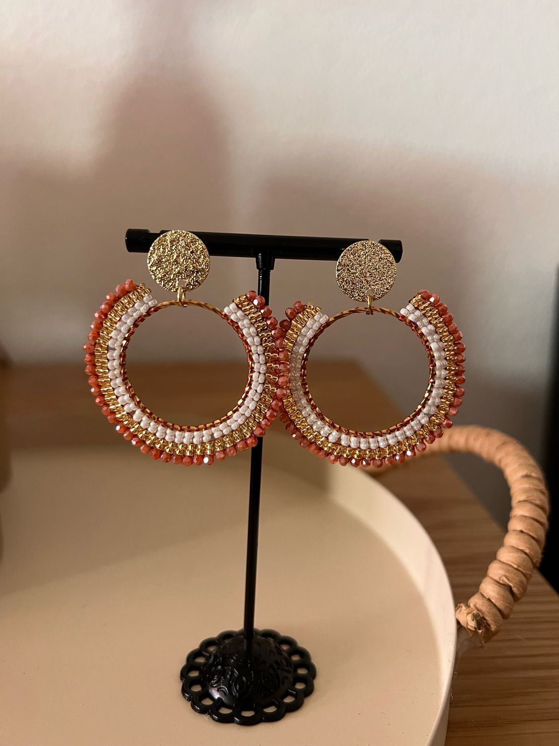 Boucle d’oreille corail