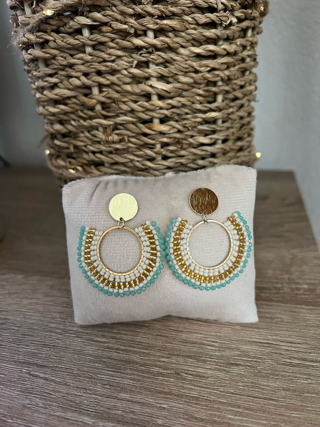 Boucle d’oreille soleil d’aigue marine